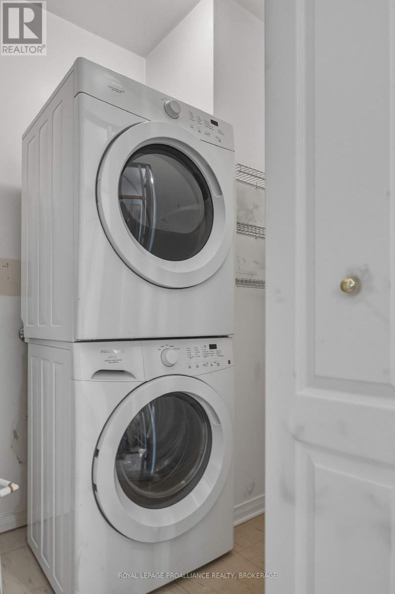 #405 649 DAVIS DRIVE - Image 33