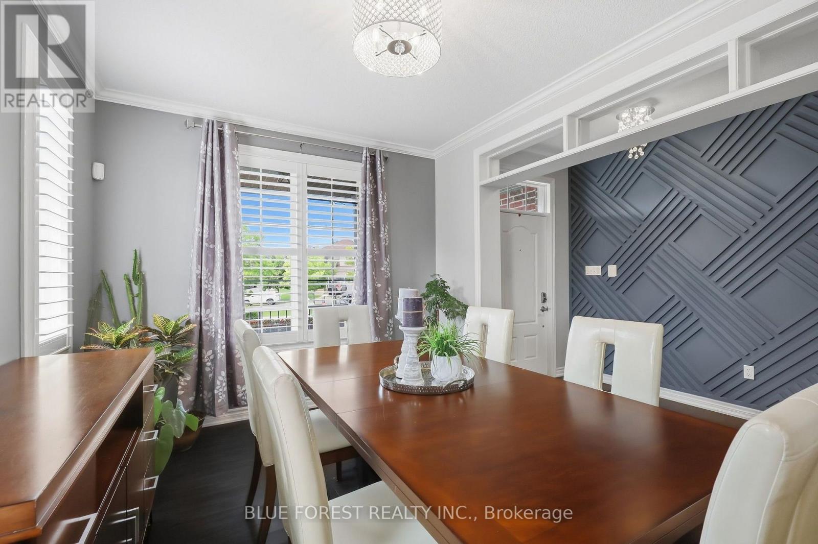 813 DEER RIDGE Place, London North (North M), Ontario, N6H0C1, London North (North M), Ontario — photo 5 of 5