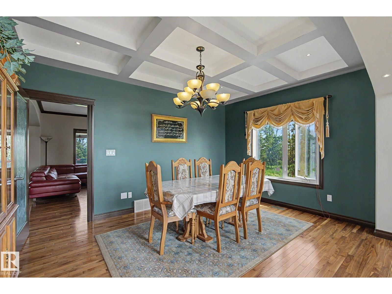 7245 2 ST SW - 11