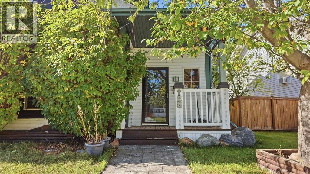 Listing photo – 10 Ladwig Close, Red Deer