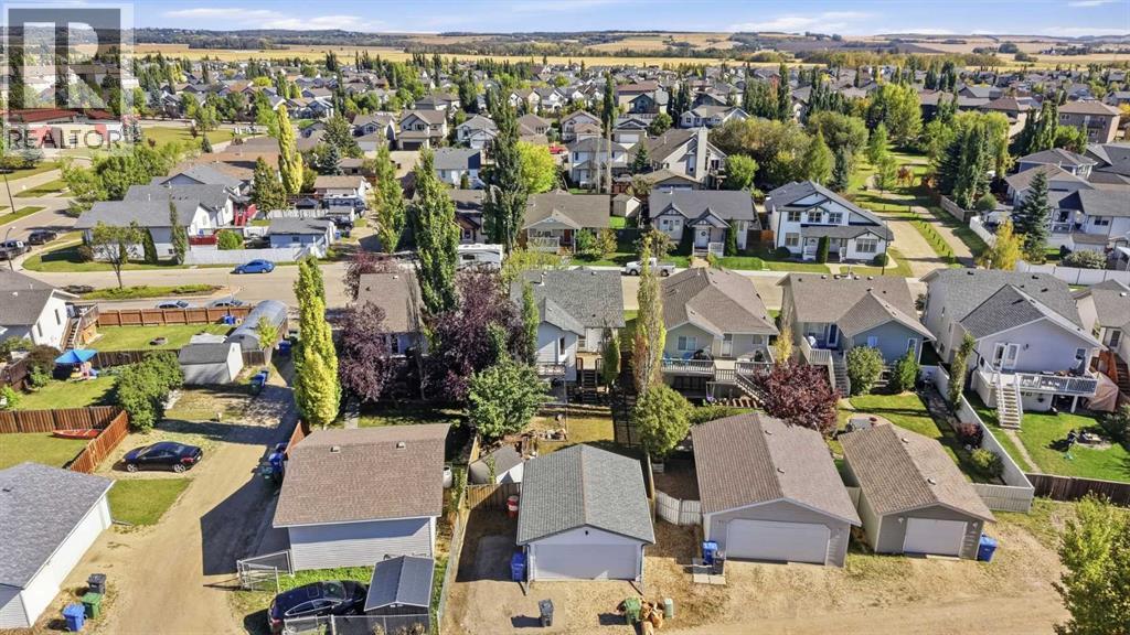 Listing photo – 10 Ladwig Close, Red Deer