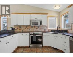 10 Ladwig Close, Red Deer, AB T4R2V6 Photo 16