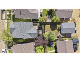10 Ladwig Close, Red Deer, AB T4R2V6 Photo 39