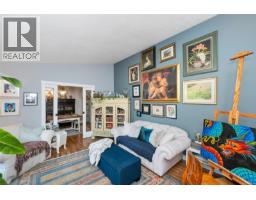 2375 Damascus Rd, Shawnigan Lake, BC V8H2E7 Photo 19