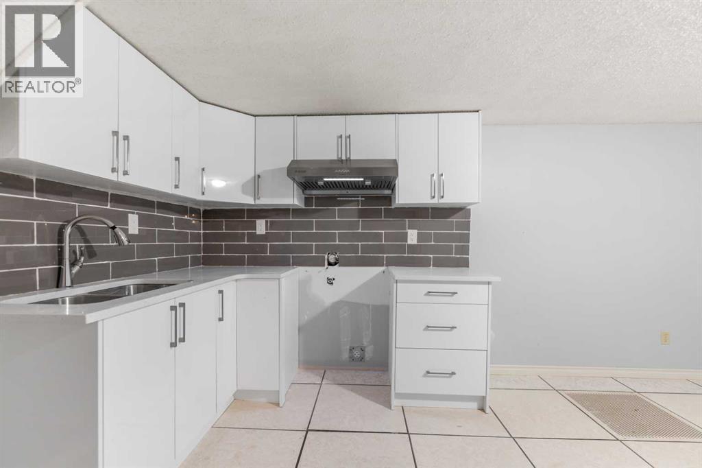 304 Whitefield Drive NE - 32