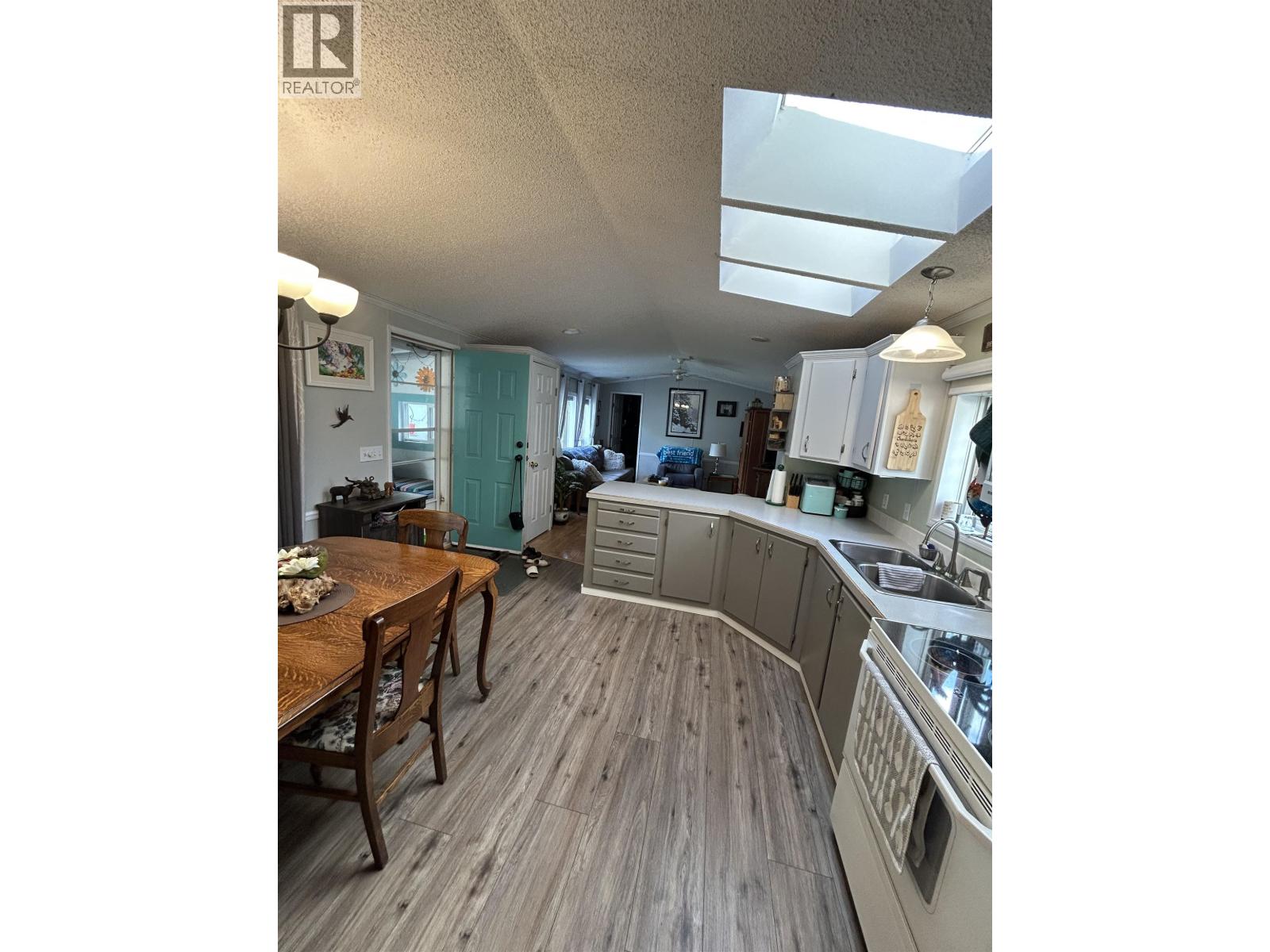Photo 10 of 22 — 97 1000 INVERNESS ROAD · Prince George, BC