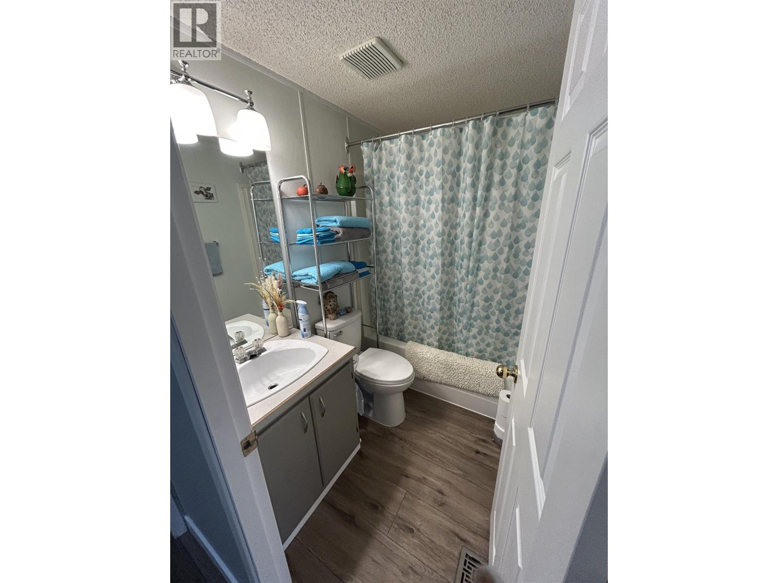Photo 15 of 22 — 97 1000 INVERNESS ROAD · Prince George, BC