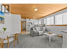 2431 Fairways Drive, Sun Peaks, BC V0E5N0 Photo 35