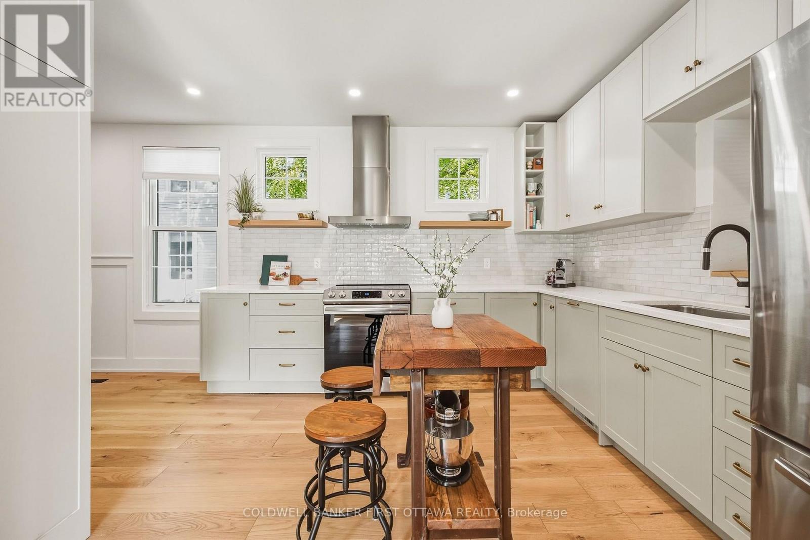 261 WILLIAM STREET - Image 18
