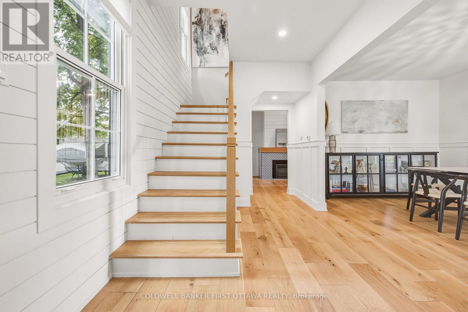 261 WILLIAM STREET - 29