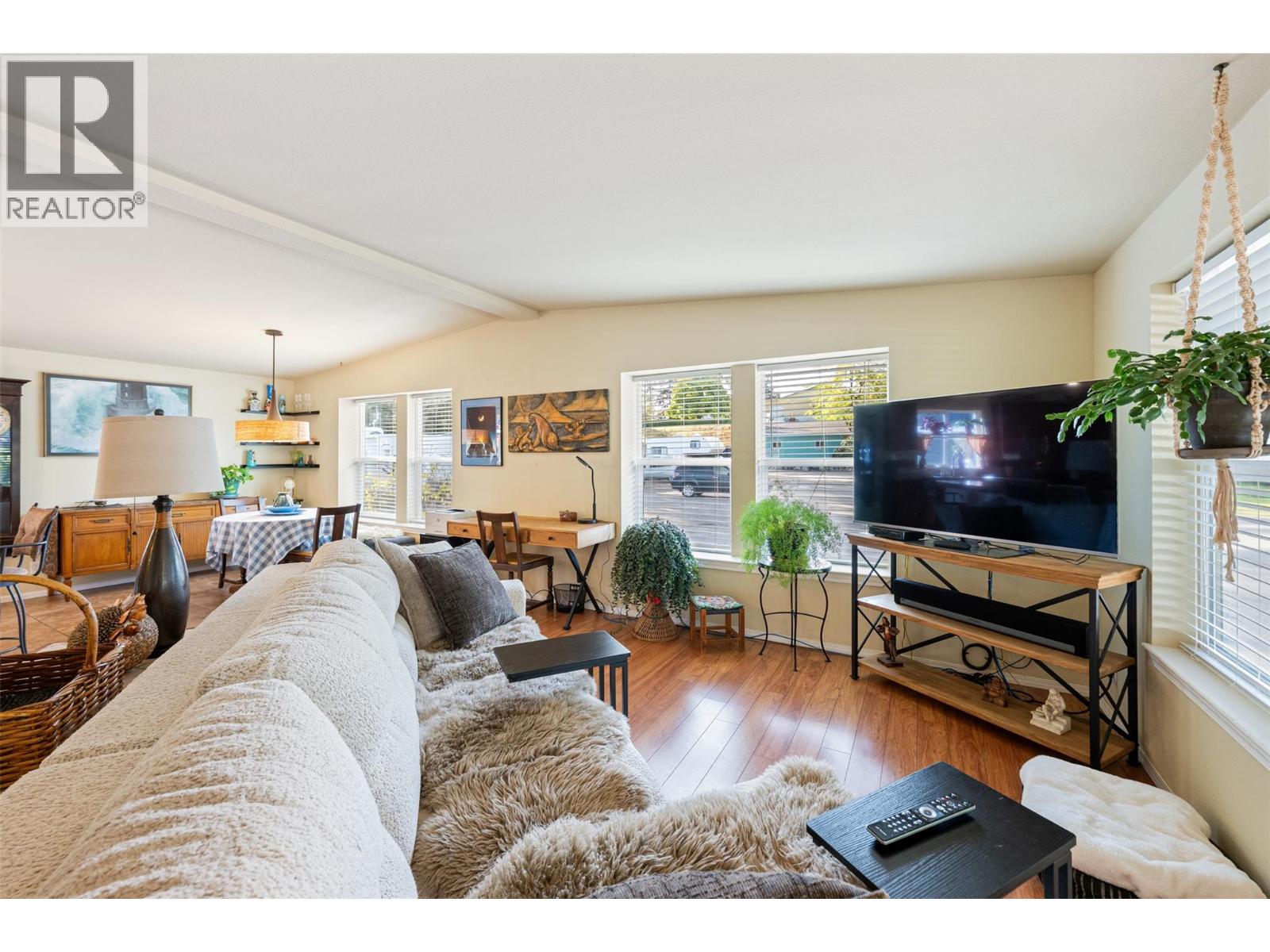 #54 8712 Steuart Street - 32