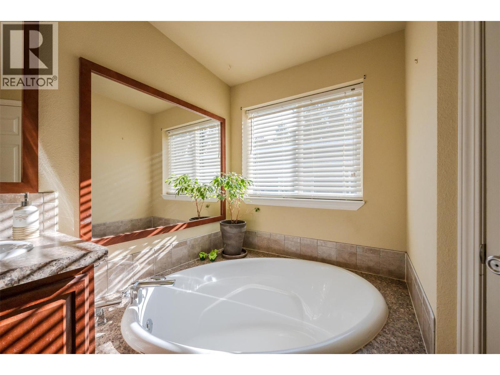 #54 8712 Steuart Street - Image 27