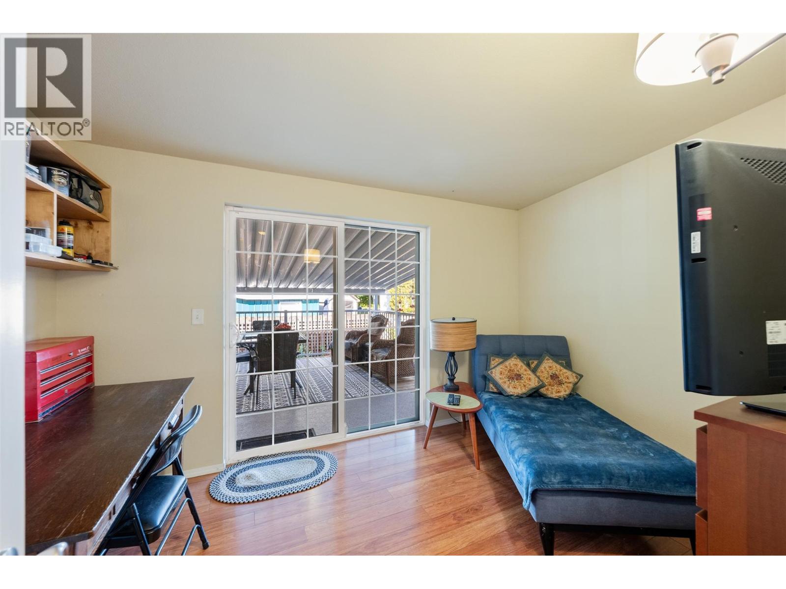 #54 8712 Steuart Street - 33