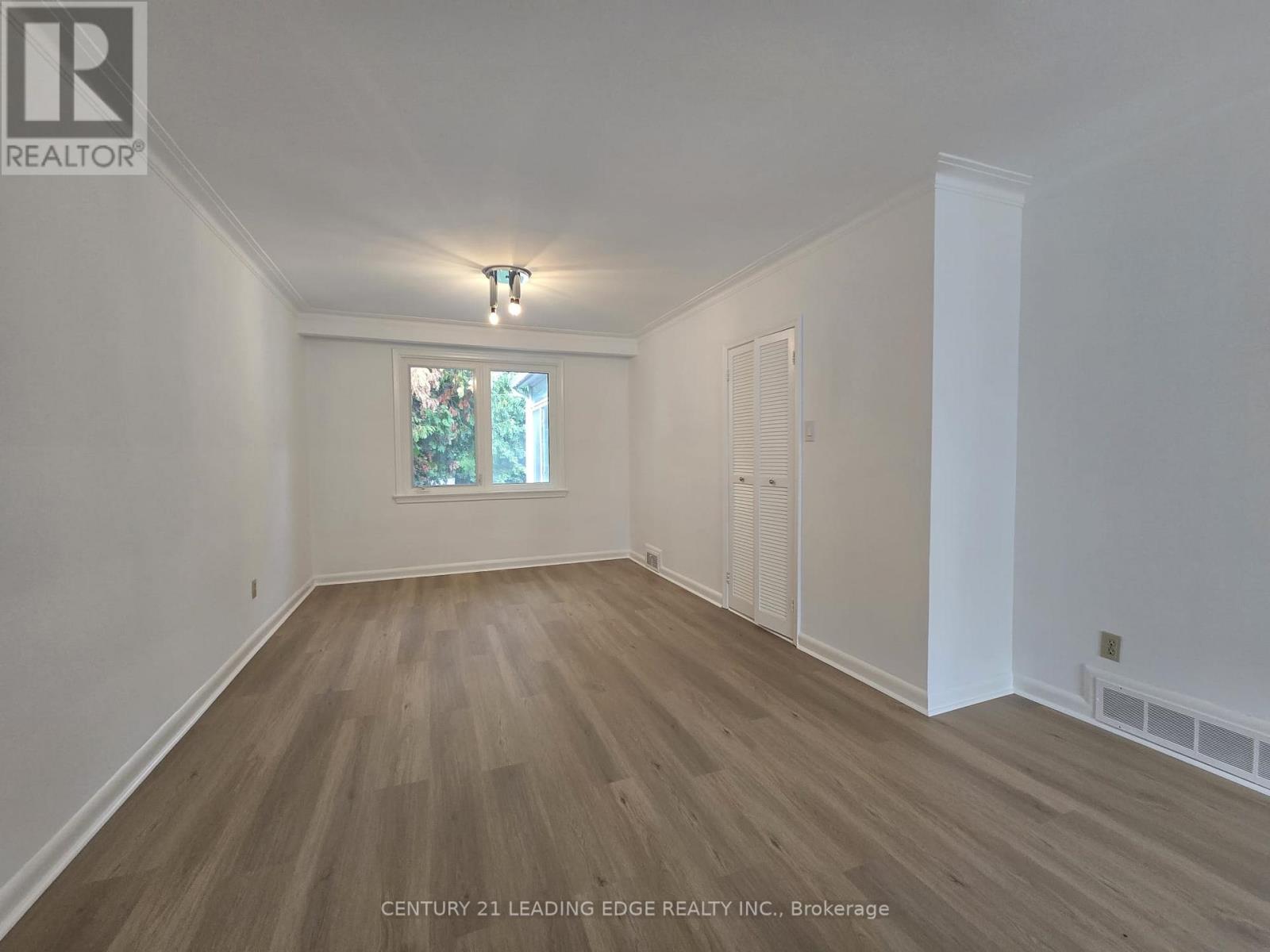 39 SUMNER HEIGHTS DRIVE - 29