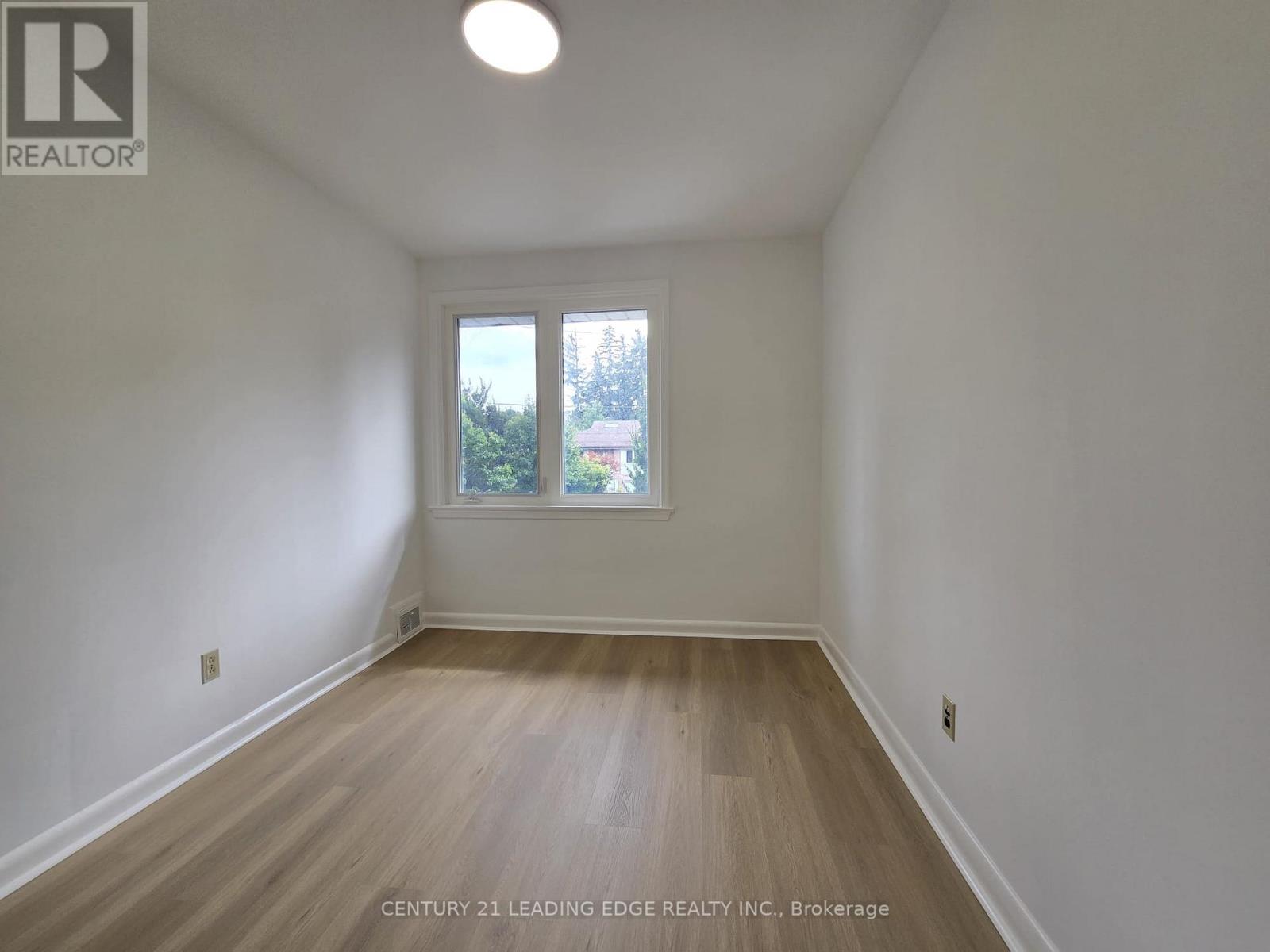 39 SUMNER HEIGHTS DRIVE - Image 36