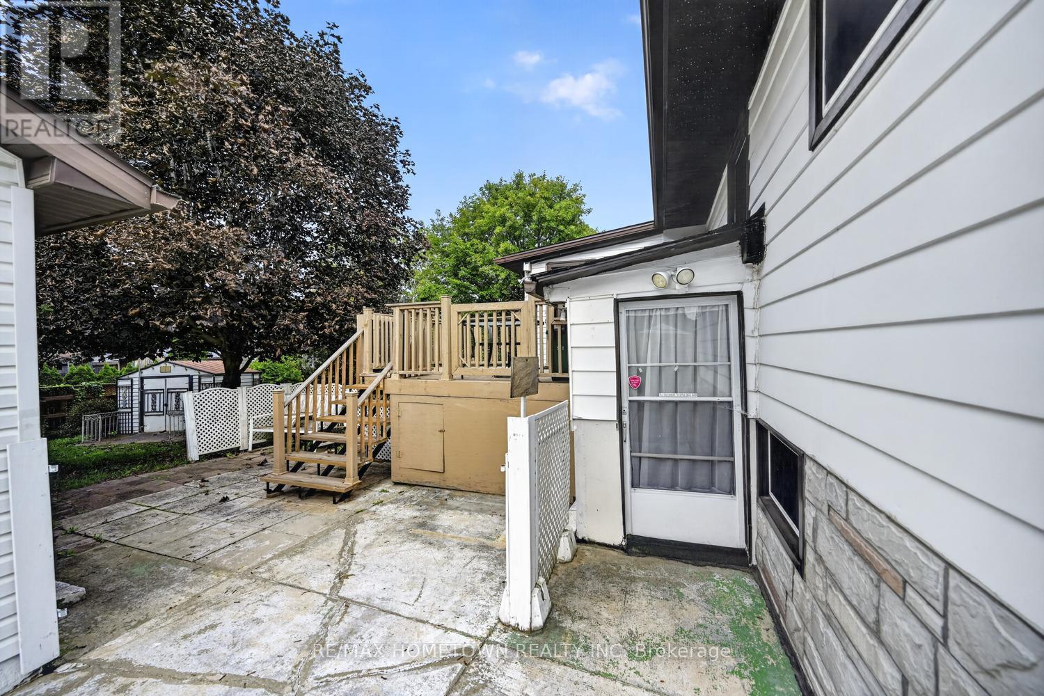 1362 WINDSOR DRIVE - Image 34