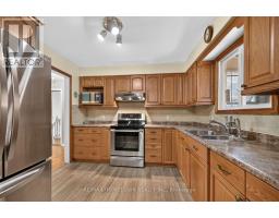 1362 Windsor Drive, Brockville, ON K6V3H9 Photo 13