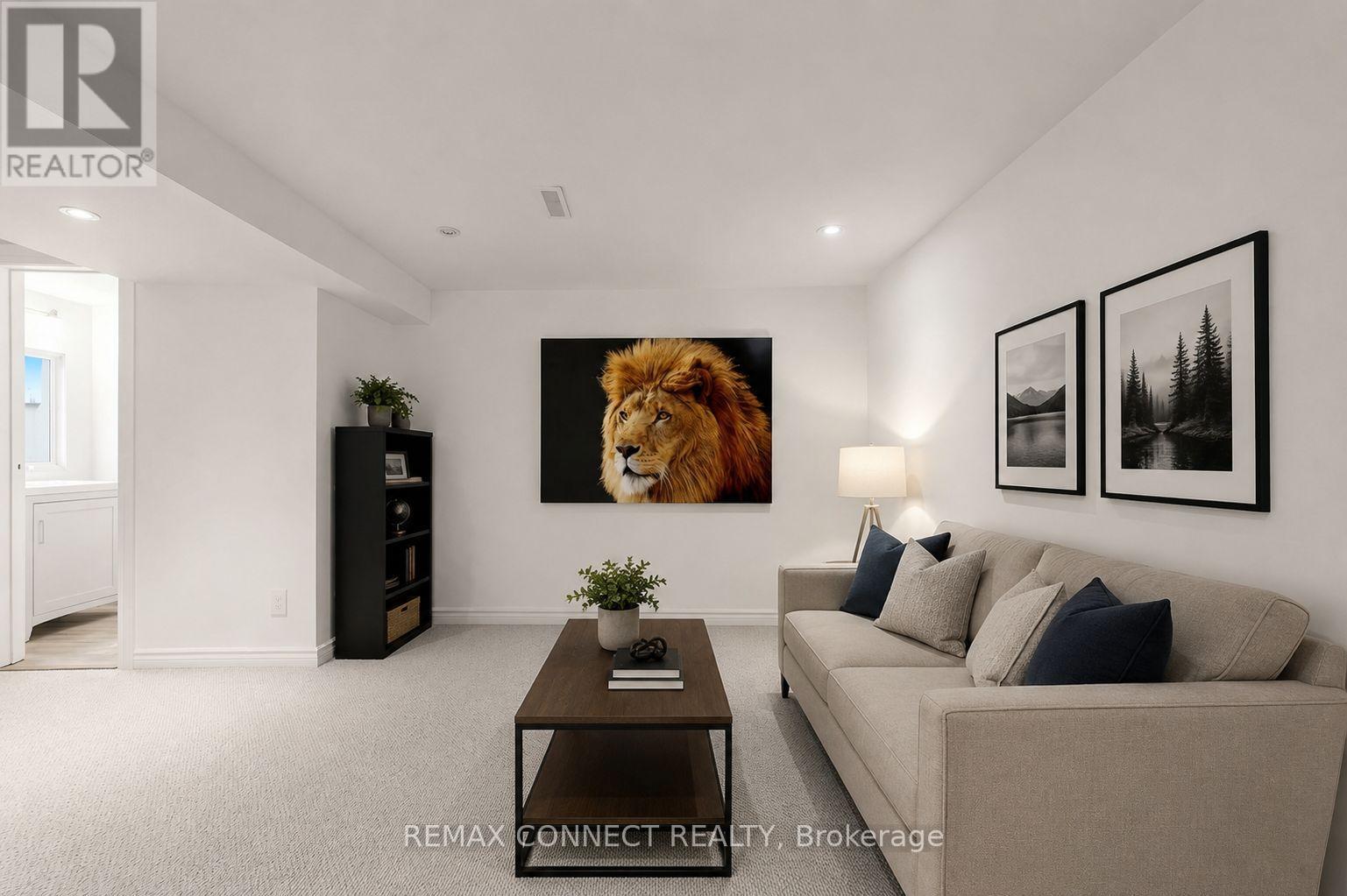 15 SATCHELL BOULEVARD - Image 28