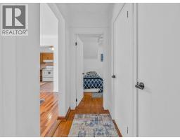 306 Foch, Windsor, ON N8X2V9 Photo 7