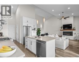 2pc Bathroom - 4000 Trails Place Unit# 154, Peachland, BC V0H1X5 Photo 12