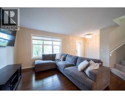 4pc Bathroom - 25 Marine Drive Se, Calgary, AB T3M2C7 Photo 6