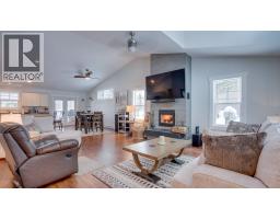 3pc Ensuite bath - 3453 Cessna Road Unit# 87, Enderby, BC V4Y4N1 Photo 9