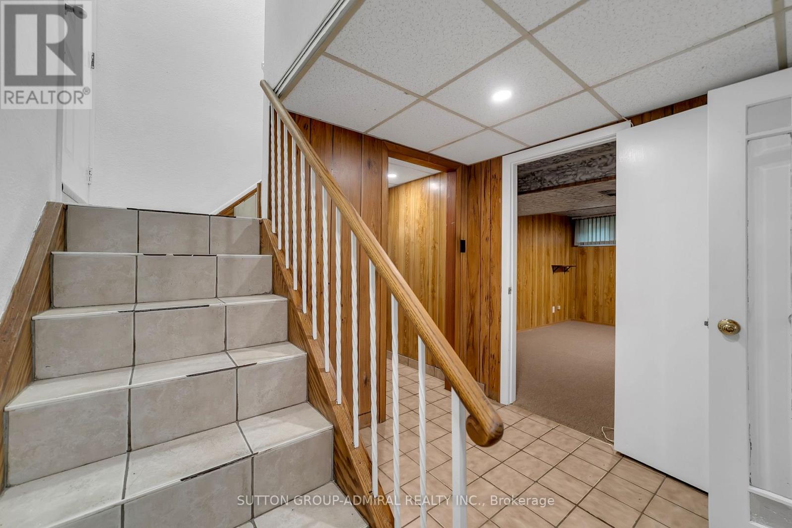 58 ROCHMAN BOULEVARD E - 22
