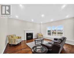 Dining room - 8 Monkton Circle, Brampton, ON L6Y0X1 Photo 10