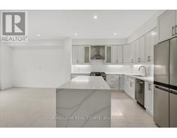 Laundry room - 8 Monkton Circle, Brampton, ON L6Y0X1 Photo 13