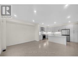 Primary Bedroom - 8 Monkton Circle, Brampton, ON L6Y0X1 Photo 15