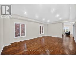 Living room - 8 Monkton Circle, Brampton, ON L6Y0X1 Photo 7