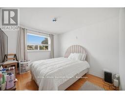 96 Wallasey Avenue, Toronto, ON M9M1E4 Photo 11