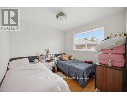 96 Wallasey Avenue, Toronto, ON M9M1E4 Photo 12