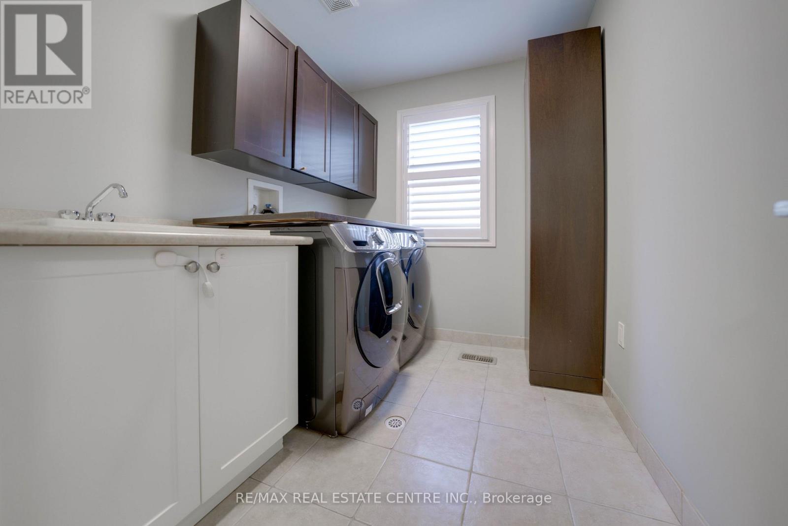 907 ETHERINGTON WAY - 30