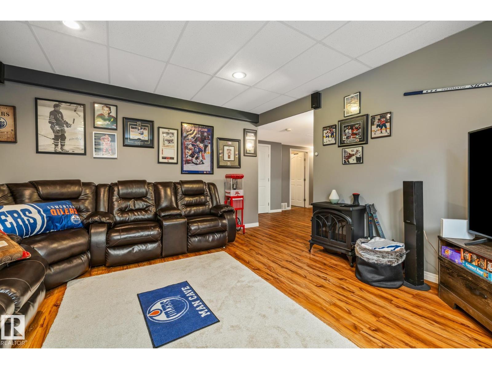 10411 95 ST - Image 28