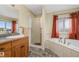 10411 95 St, Morinville, AB T8R0A2 Photo 22