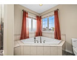 10411 95 St, Morinville, AB T8R0A2 Photo 23