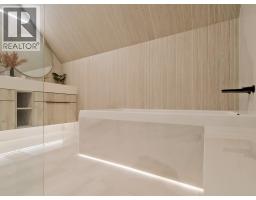 1088 Sunset Drive Unit# 221, Kelowna, BC V1Y9W1 Photo 42