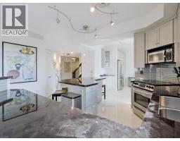 2pc Bathroom - 1088 Sunset Drive Unit# 221, Kelowna, BC V1Y9W1 Photo 6