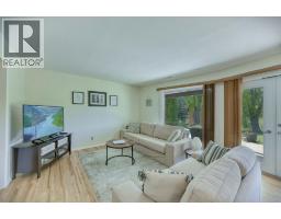 7562 Crest-a-way Road, Oliver, BC V0H1T2 Photo 21