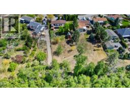 7562 Crest-a-way Road, Oliver, BC V0H1T2 Photo 36