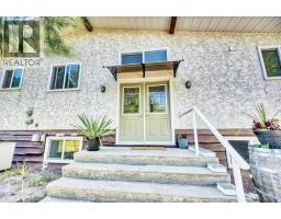 7562 Crest-a-way Road, Oliver, BC V0H1T2 Photo 30