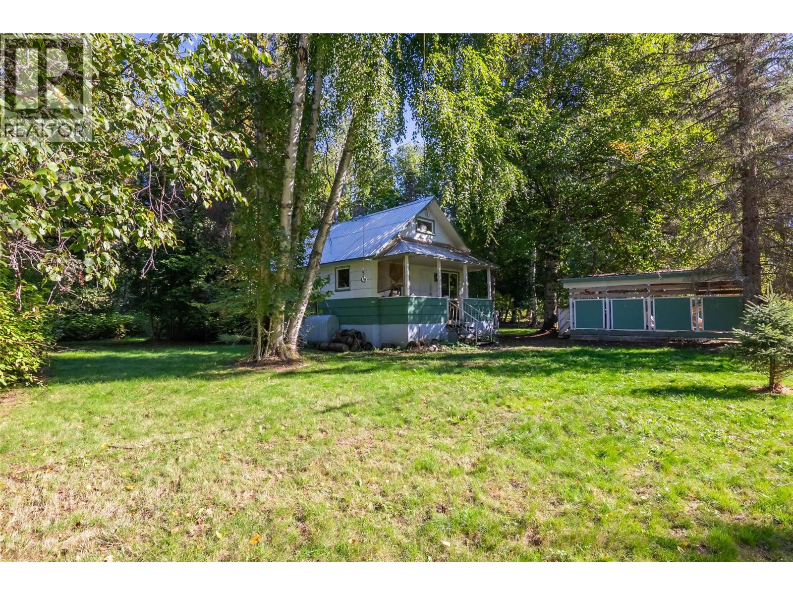 3642 Catherwood Road, Revelstoke