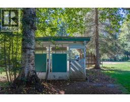 3642 Catherwood Road, Revelstoke, BC V0E2S0 Photo 17
