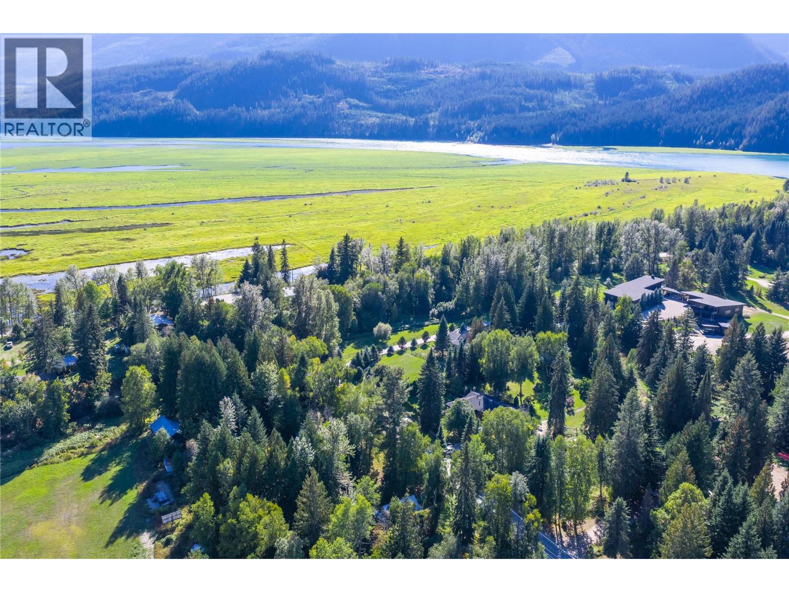 3642 Catherwood Road, Revelstoke
