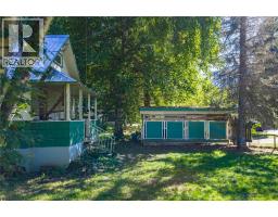 3642 Catherwood Road, Revelstoke, BC V0E2S0 Photo 14