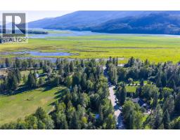 3642 Catherwood Road, Revelstoke, BC V0E2S0 Photo 31