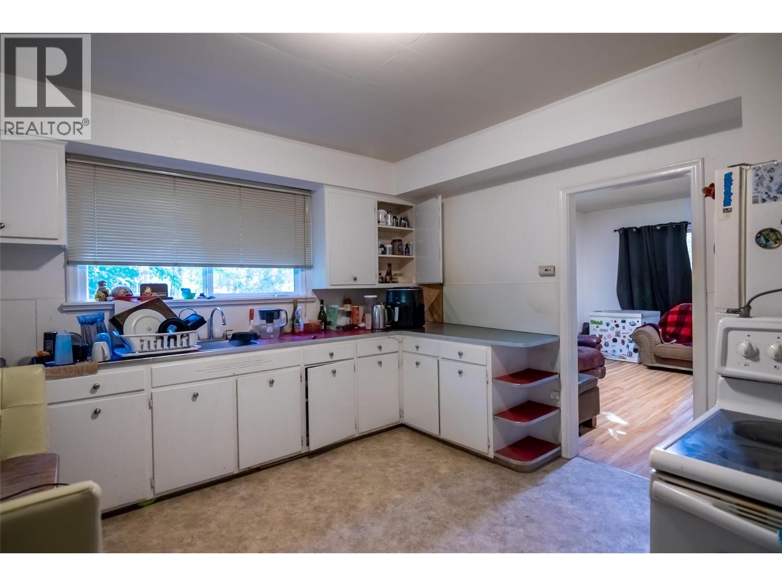 3642 Catherwood Road - 41