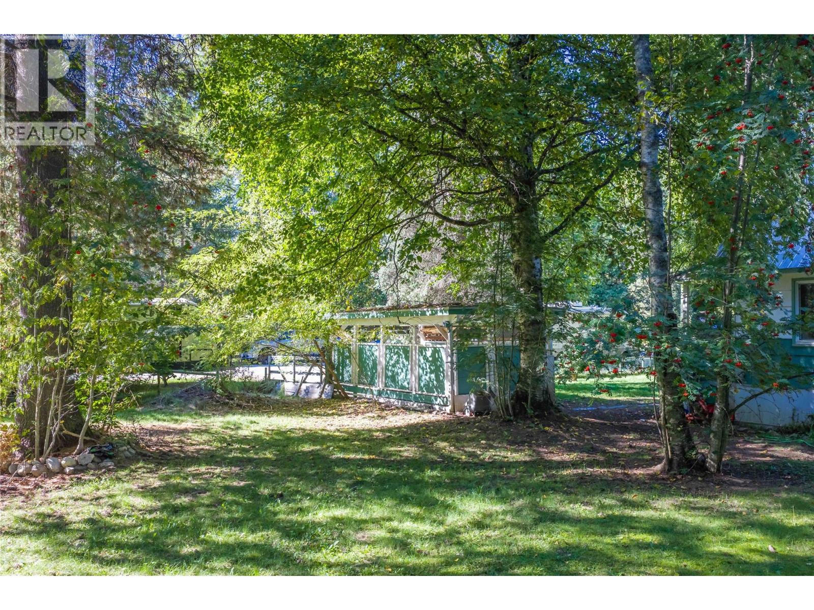 3642 Catherwood Road, Revelstoke