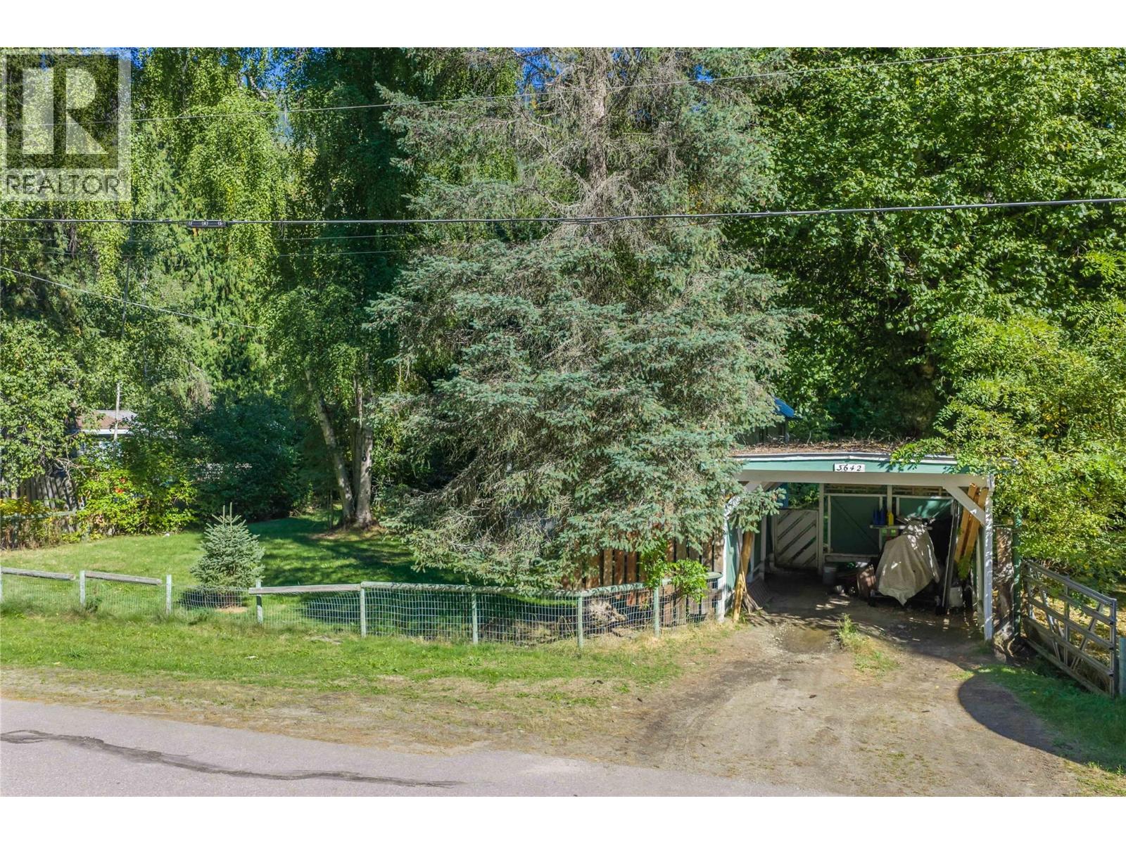 3642 Catherwood Road - 16
